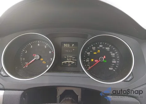 2017 Volkswagen Jetta 1.4T S z USA, uszkodzony, nr VIN 3VW2B7AJ3HM337027